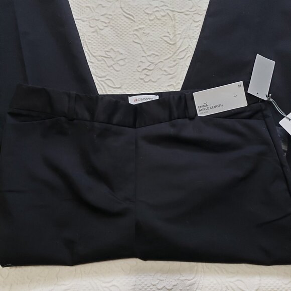 Liz Claiborne Mid-Rise Emma Ankle Length Slimming Tummy Black Pants Size 12 NWT - Picture 4 of 5